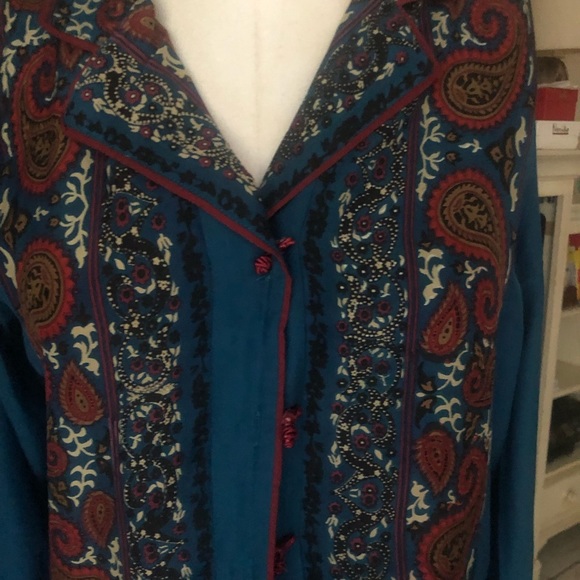 COPY - Lucky Brand 100% Silk Paisley Pajama 2 Pie… - Picture 2 of 5